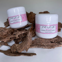 Load image into Gallery viewer, Top grade Oud/Agarwood Bakhoor/Incense with heavenly scent